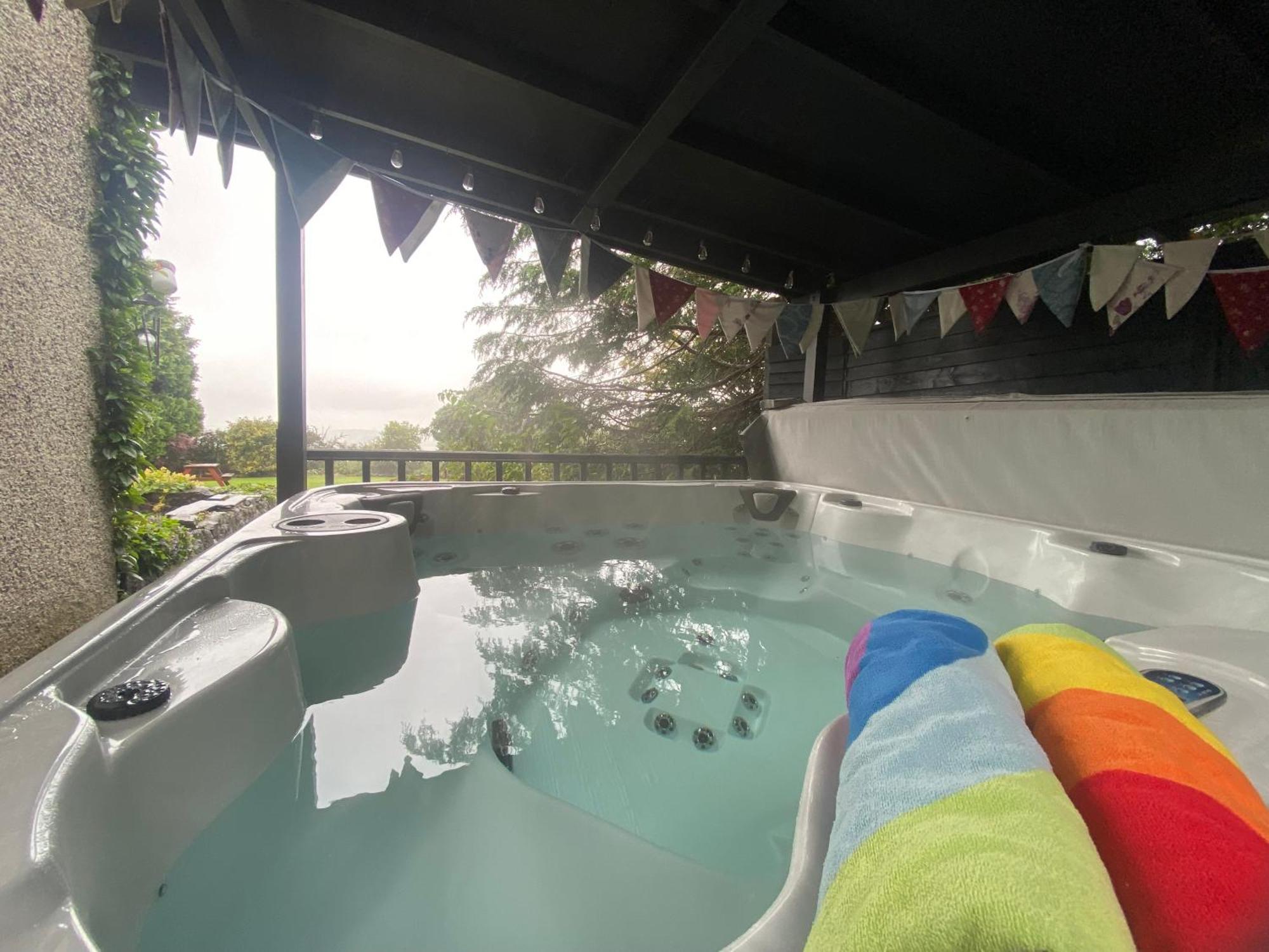 Carreg Y Garth Isaf - Hot Tub Nr Zip World Bangor (Gwynedd) Exterior foto